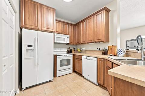 211 Jardin De Mer Place #211, Jacksonville Beach FL - photo 15 of 49