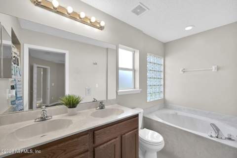 11407 Deep Springs Drive, Jacksonville FL - photo 23 of 44
