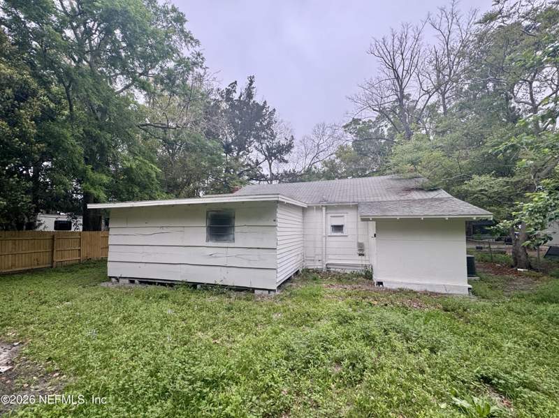 3 bedroom Single Family Residence at 5420 Leaming Avenue, Edgewood, Jacksonville — photo 3