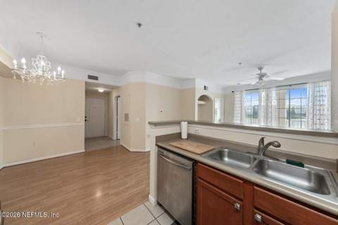 8550 Touchton Road #1124, Jacksonville FL - photo 6 of 29