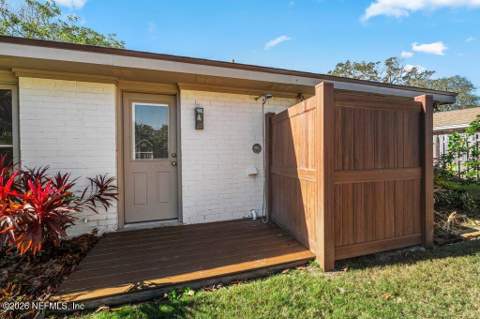 705 Neptune Lane, Neptune Beach FL - photo 24 of 37