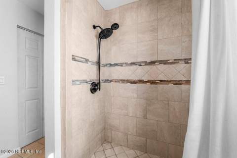 705 Neptune Lane, Neptune Beach FL - photo 16 of 37