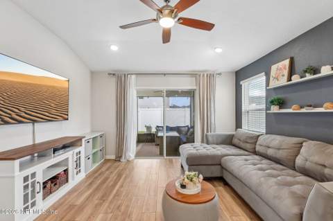 12059 Nogoya Street, Jacksonville FL - photo 12 of 49