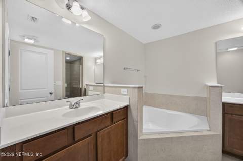 3136 Chestnut Ridge Way, Orange Park FL - photo 9 of 32