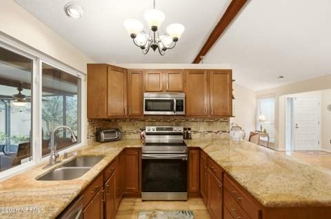3218 Thorn Lane, Jacksonville FL - photo 17 of 30