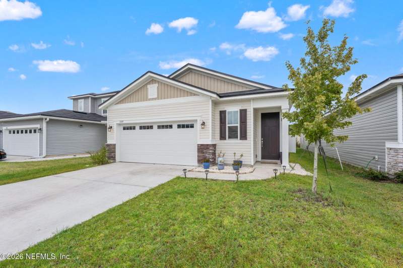 3 bedroom Single Family Residence at 7197 Mahogany Run Drive, Forest Crest, Jacksonville — photo 2