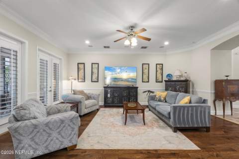 3713 Burnt Pine Drive, Jacksonville FL - photo 15 of 98