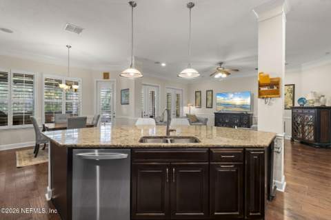 3713 Burnt Pine Drive, Jacksonville FL - photo 19 of 98