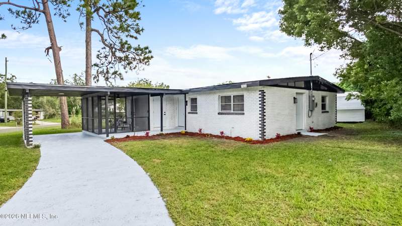 3 bedroom Single Family Residence at 7606 Contour Drive, Rolling Hills, Jacksonville — photo 4