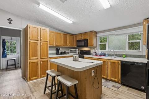 2534 Johnson Avenue, Jacksonville FL - photo 15 of 35