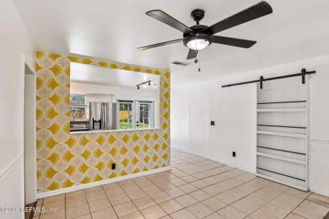 7431 Arble Drive, Jacksonville FL - photo 13 of 45