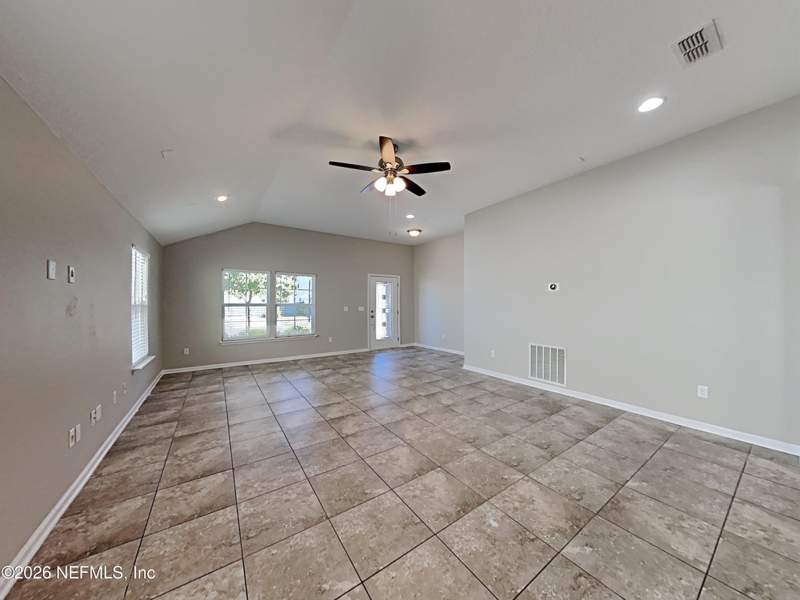 3 bedroom Single Family Residence at 12502 Itani Way, Cedarbrook, Jacksonville — photo 3