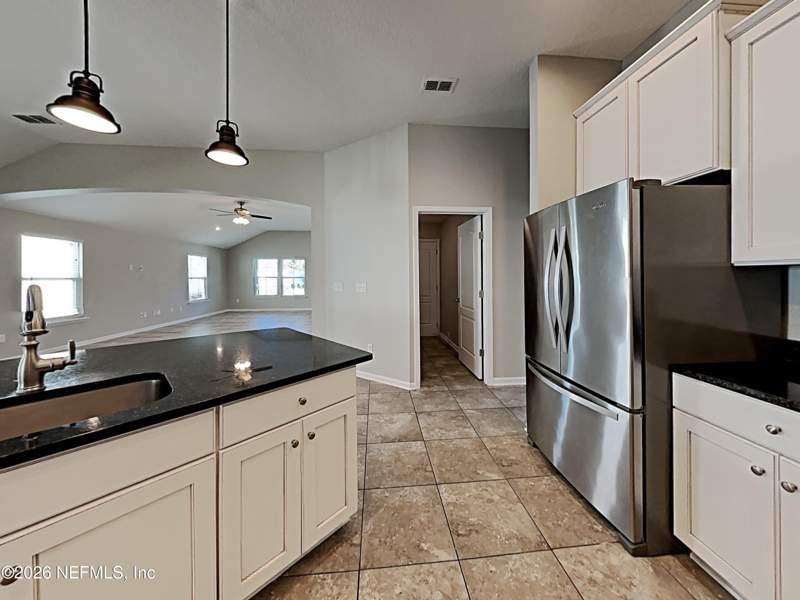 3 bedroom Single Family Residence at 12502 Itani Way, Cedarbrook, Jacksonville — photo 4