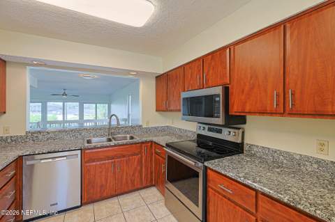 327 Scenic Point Lane, Fleming Island FL - photo 10 of 70
