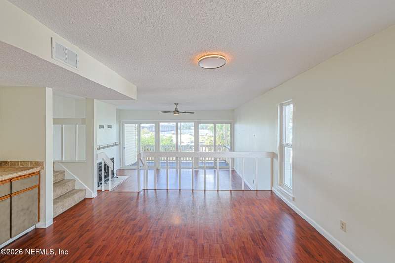 4 bedroom Single Family Residence at 327 Scenic Point Lane, The Point, Fleming Island — photo 2