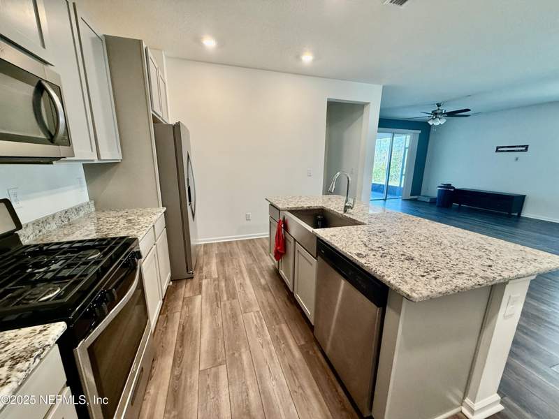 3 bedroom Single Family Residence at 13525 Brookwater Drive, Wells Creek, Jacksonville — photo 5