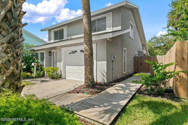 3 bedroom Single Family Residence at 2608 Madrid Street, Atlantic Shores, Jacksonville Beach — photo 3