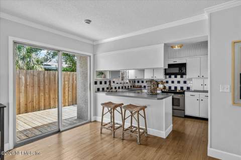 2608 Madrid Street, Jacksonville Beach FL - photo 16 of 40