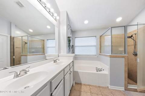 1444 Creek Point Boulevard, Jacksonville FL - photo 15 of 26