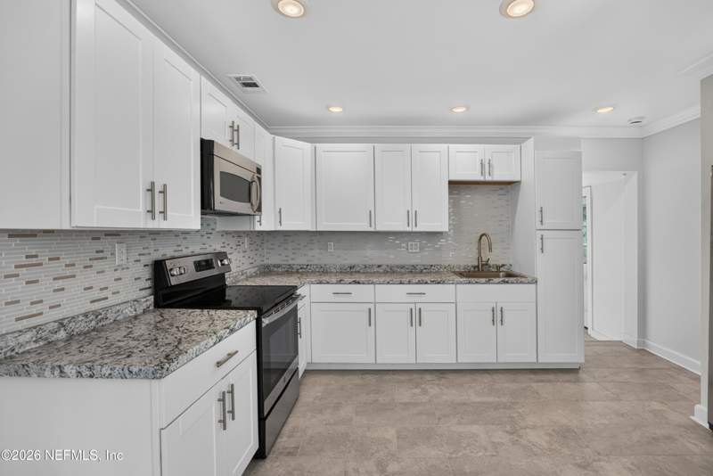 2 bedroom Single Family Residence at 316 W 41st Street, Pearl Crest, Jacksonville — photo 2