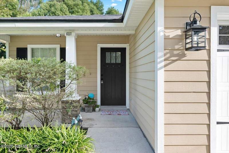 3 bedroom Single Family Residence at 6237 Syringa Lane, Arlington Hills, Jacksonville — photo 5