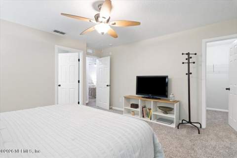 6237 Syringa Lane, Jacksonville FL - photo 20 of 37