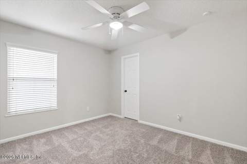 6237 Syringa Lane, Jacksonville FL - photo 23 of 37