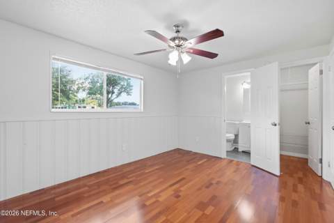 8577 Ruckman Avenue, Jacksonville FL - photo 12 of 21