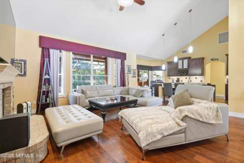 12064 Rising Oaks Court, Jacksonville FL - photo 21 of 52