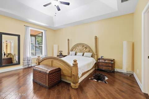 12064 Rising Oaks Court, Jacksonville FL - photo 7 of 52