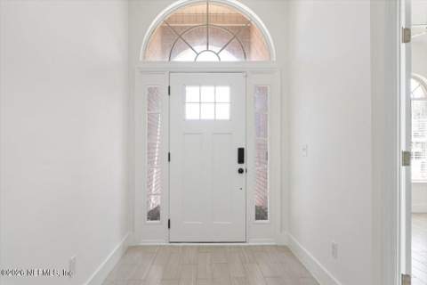 13891 Ibis Point Boulevard, Jacksonville FL - photo 7 of 49
