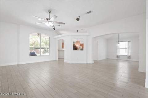 13891 Ibis Point Boulevard, Jacksonville FL - photo 12 of 49