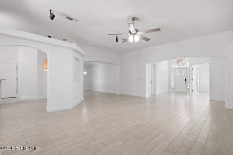 13891 Ibis Point Boulevard, Jacksonville FL - photo 14 of 49