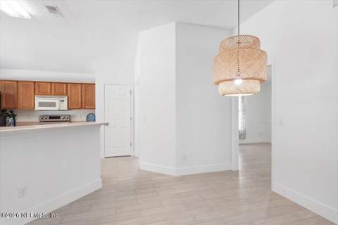 13891 Ibis Point Boulevard, Jacksonville FL - photo 21 of 49