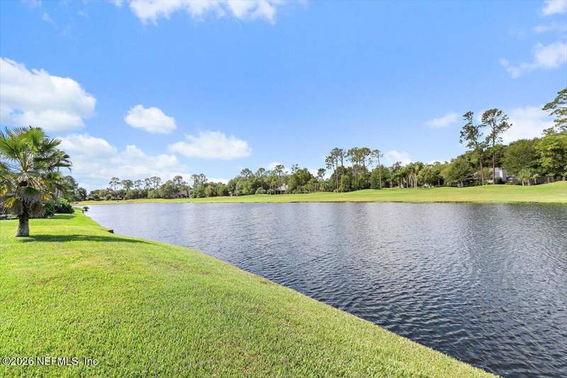 3 bedroom Single Family Residence at 4026 Glenhurst Drive, Windsor Parke, Jacksonville — photo 4