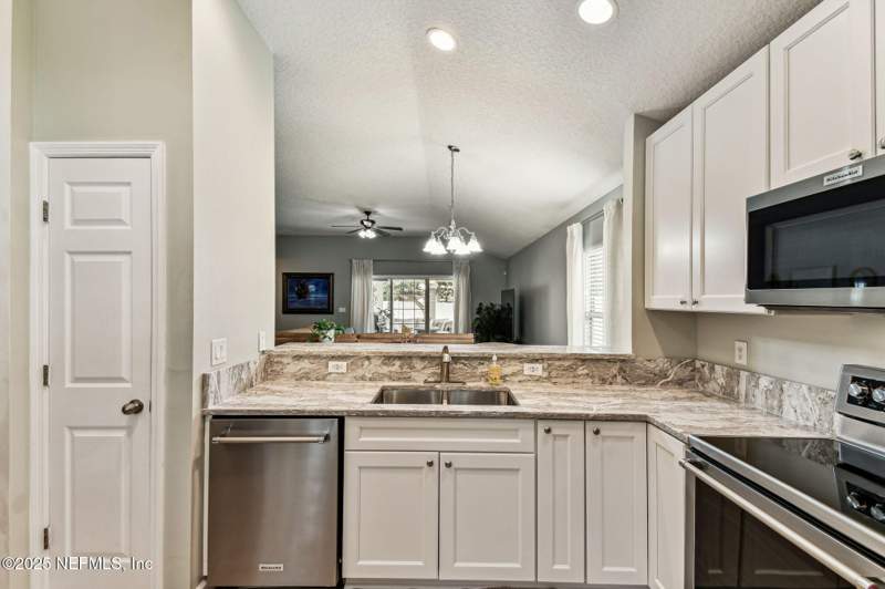 3 bedroom Single Family Residence at 129 Pine Arbor Circle, Heritage Park, St. Augustine — photo 4