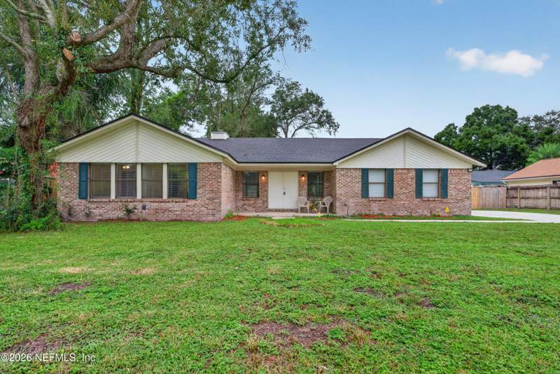 3 bedroom Single Family Residence at 4063 Julington Creek Road, Julington Landing, Jacksonville — photo 3