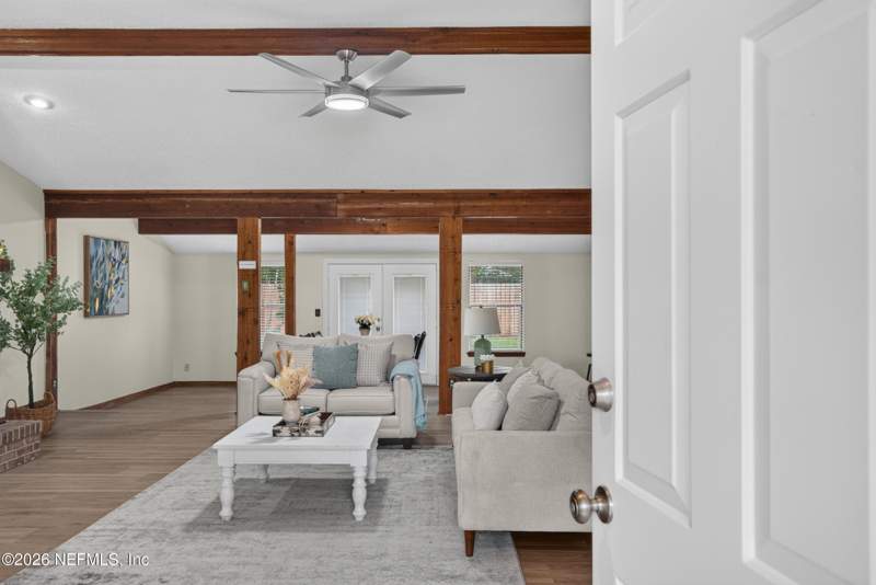 3 bedroom Single Family Residence at 4063 Julington Creek Road, Julington Landing, Jacksonville — photo 5