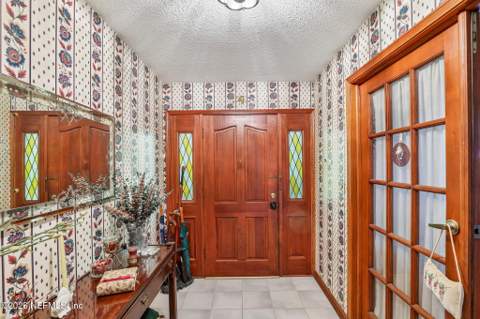 2792 Old River Road, Jacksonville FL - photo 6 of 49