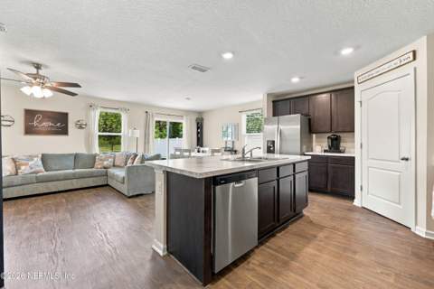 2034 Garrison Way, Green Cove Springs FL - photo 6 of 51