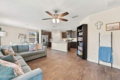 2034 Garrison Way, Green Cove Springs FL - photo 9 of 51