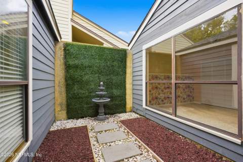 3520 Peerless Dock Court, Jacksonville FL - photo 7 of 43