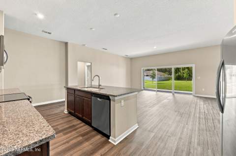 10972 Helmsdale Lane, Jacksonville FL - photo 12 of 36