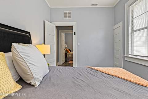 325 E 63rd Street, Jacksonville FL - photo 6 of 19