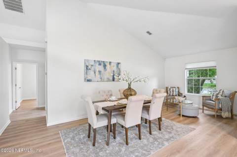 12075 Foal Lane, Jacksonville FL - photo 7 of 34