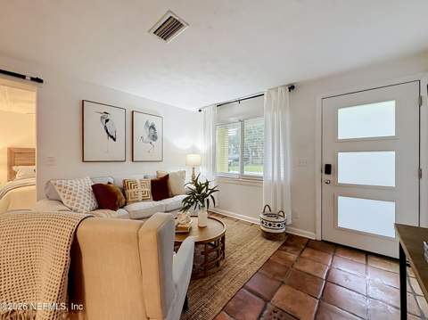 2490 Spokane Avenue, Jacksonville FL - photo 7 of 53