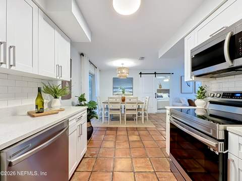 2490 Spokane Avenue, Jacksonville FL - photo 15 of 53