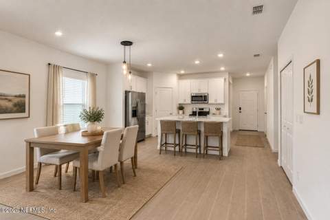 15537 Thomas Creek Way, Jacksonville FL - photo 6 of 31