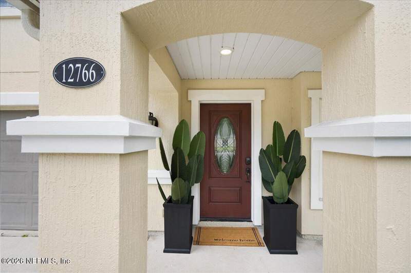4 bedroom Single Family Residence at 12766 Chandlers Crossing Lane, Chandlers Crossing, Jacksonville — photo 3