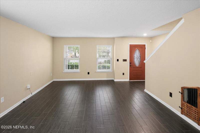 4 bedroom Single Family Residence at 12766 Chandlers Crossing Lane, Chandlers Crossing, Jacksonville — photo 5